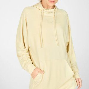 Oversized silky hoodie- Fabletics